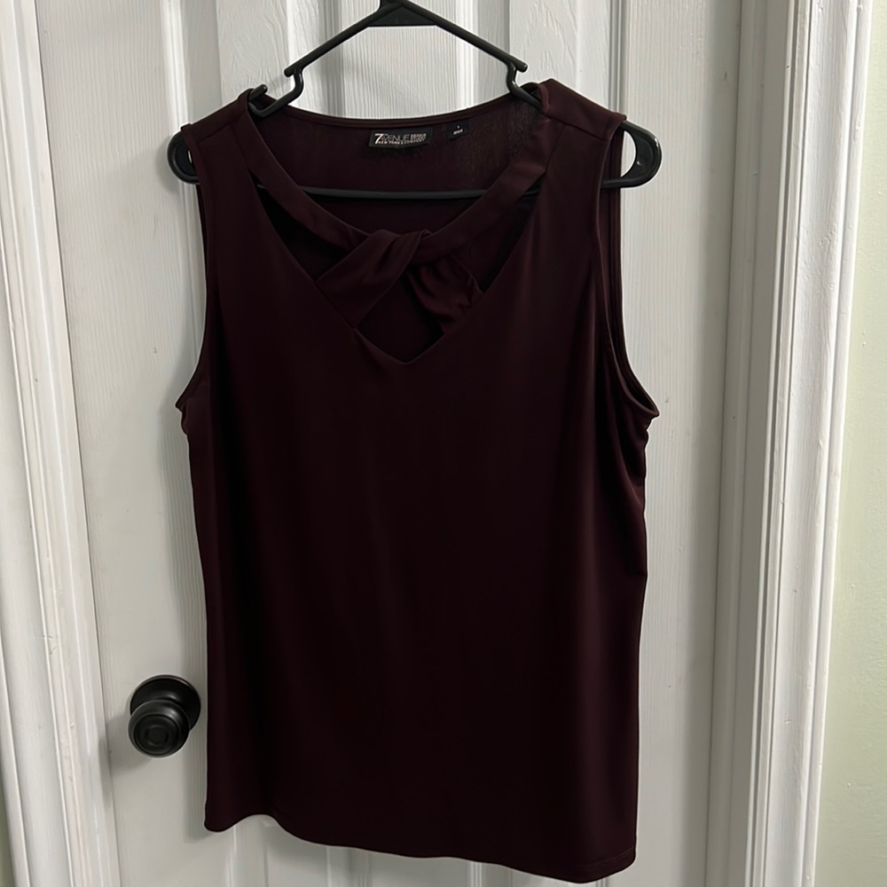 New York and Co. too, size large